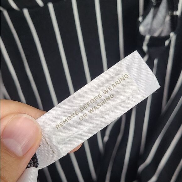 LOFT Black Striped Women's Dress Size 6 - Picture 4 of 5